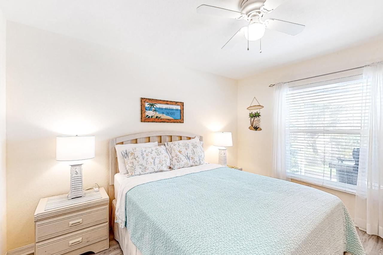 Life At The Canal Cape Coral Exterior photo